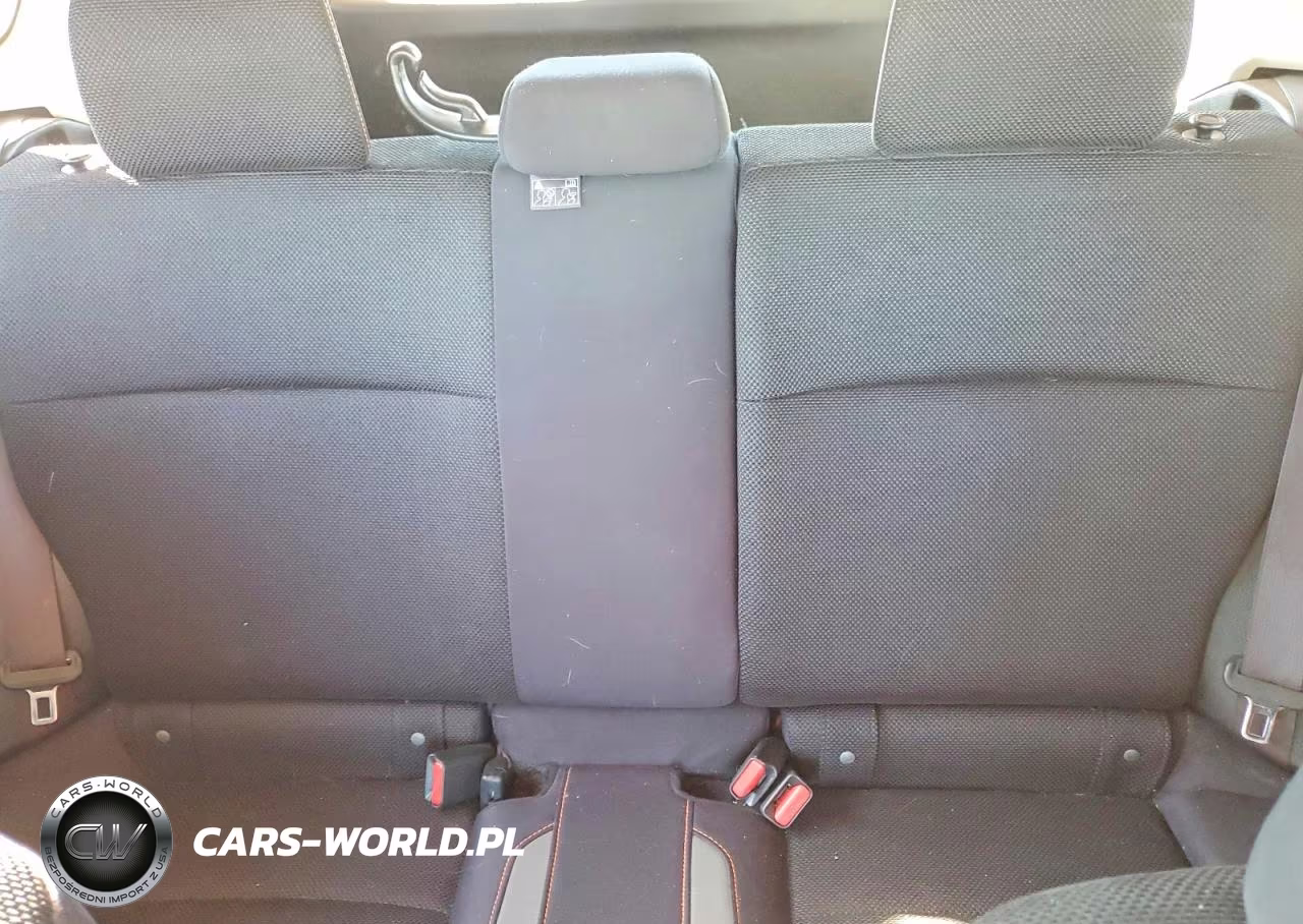 2016 Subaru Crosstrek Premium VIN:JF2GPABC4G8258073 - 10