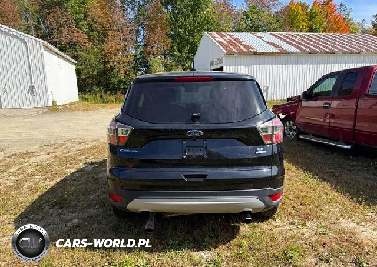 2017 Ford Escape Se VIN:1FMCU9GD2HUA33113 - 4
