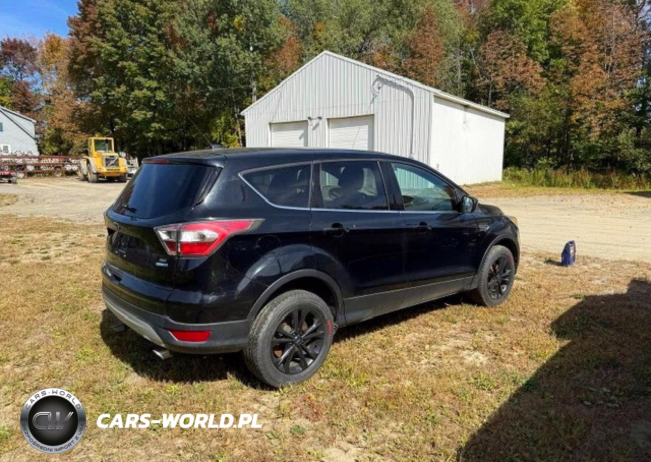 2017 Ford Escape Se VIN:1FMCU9GD2HUA33113 - 5