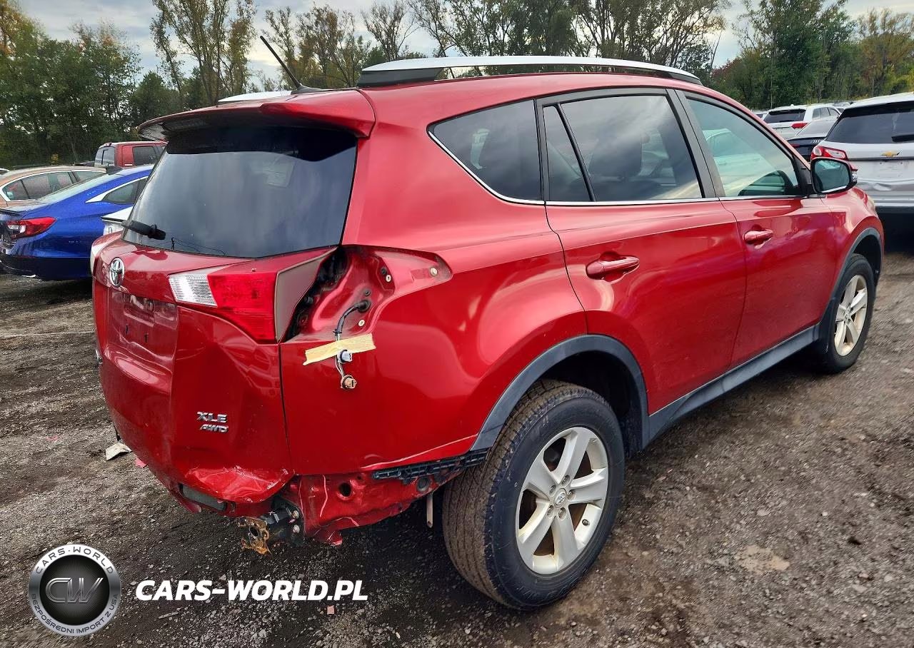 2014 Toyota Rav4 Xle VIN:2T3RFREV2EW197688 - 3