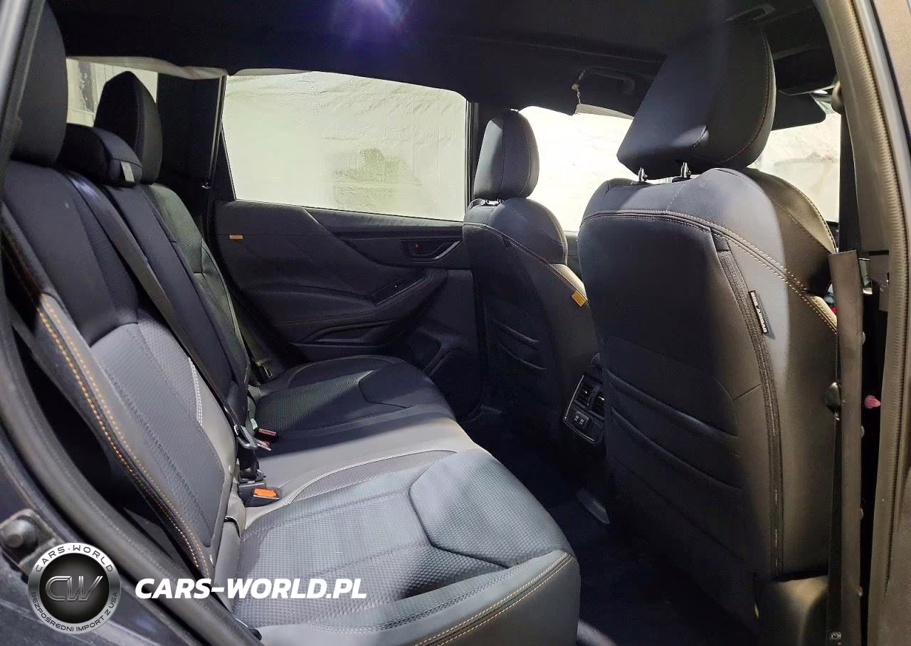 2024 Subaru Forester Wilderness VIN:JF2SKAJC4RH484692 - 11