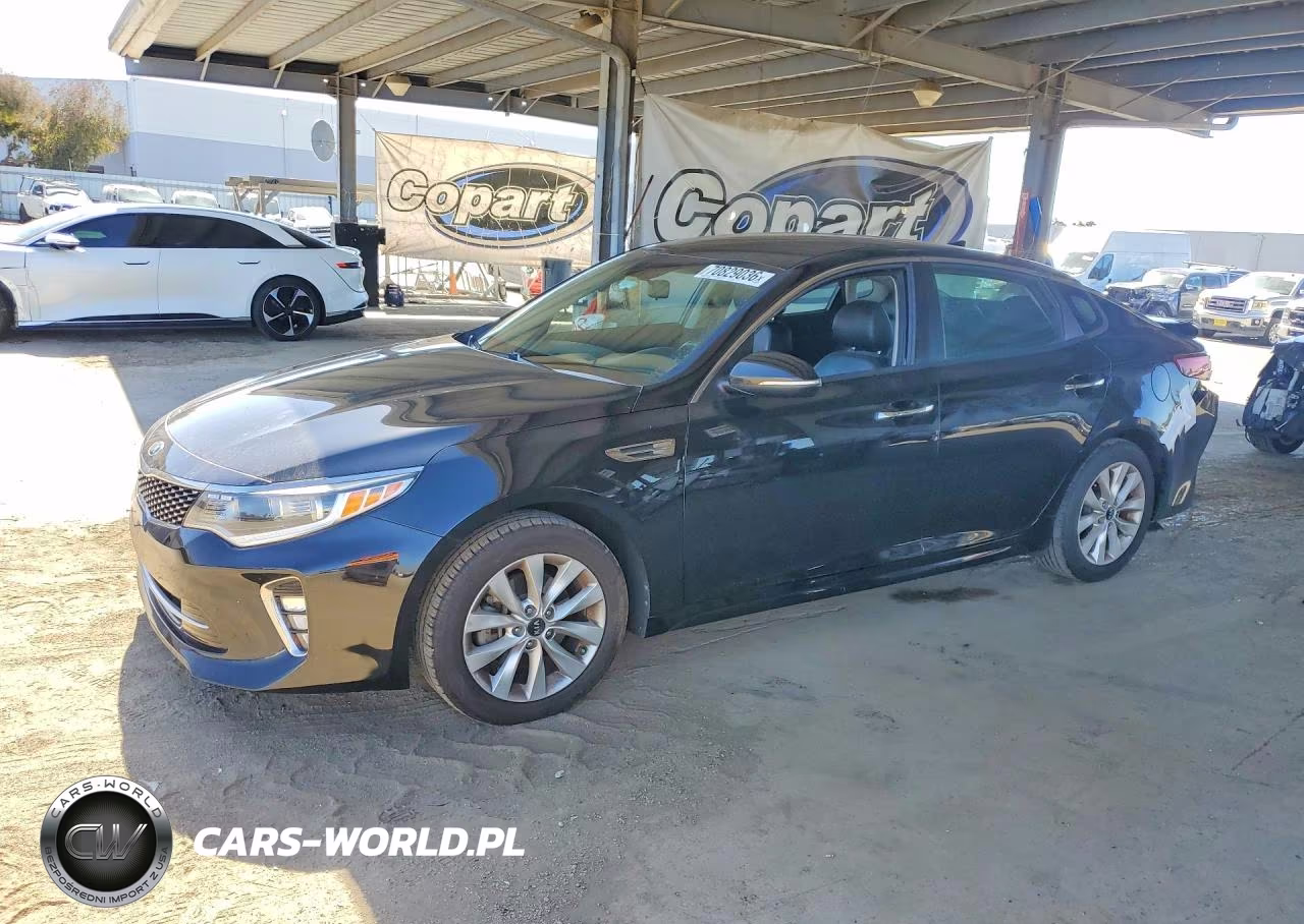 2018 Kia Optima S