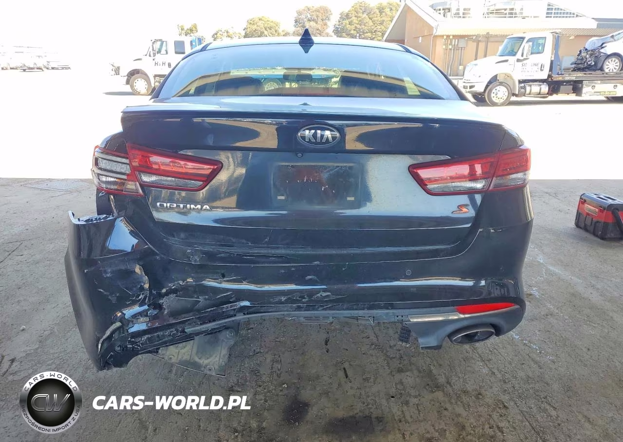 2018 Kia Optima S VIN:5XXGT4L33JG179329 - 6