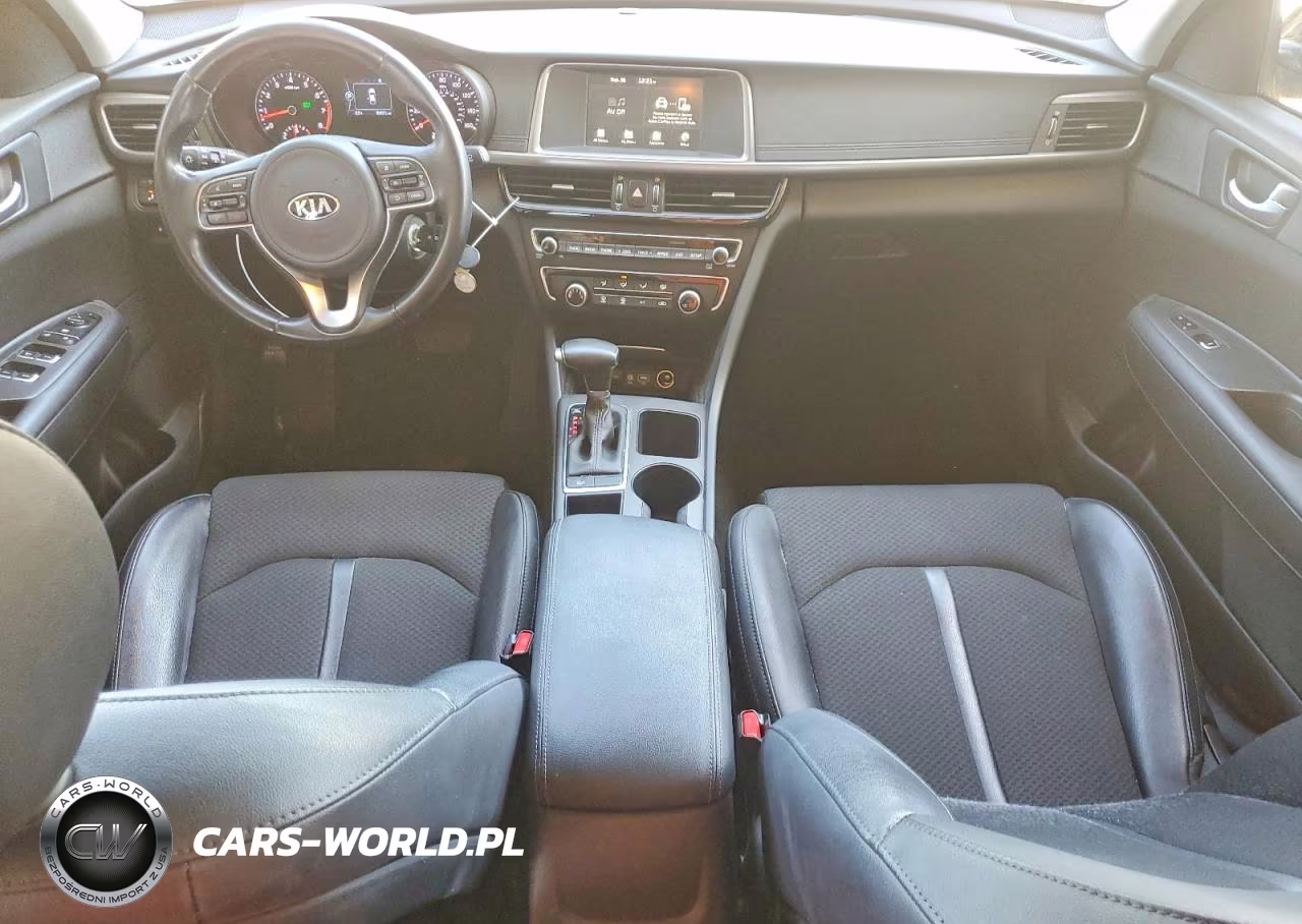 2018 Kia Optima S VIN:5XXGT4L33JG179329 - 8