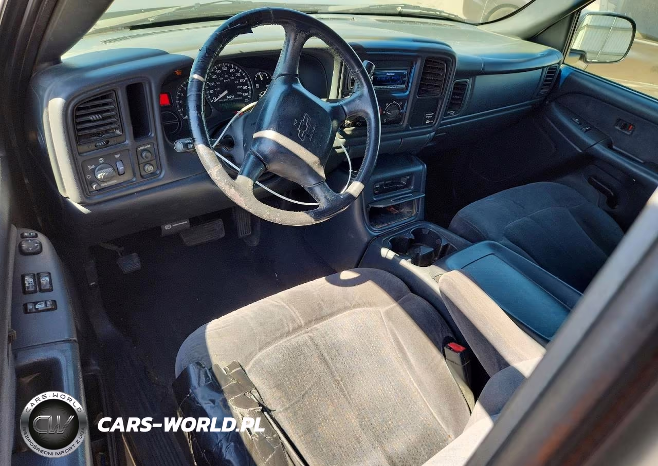 2002 Chevrolet Silverado C1500 VIN:2GCEC19T021212517 - 8