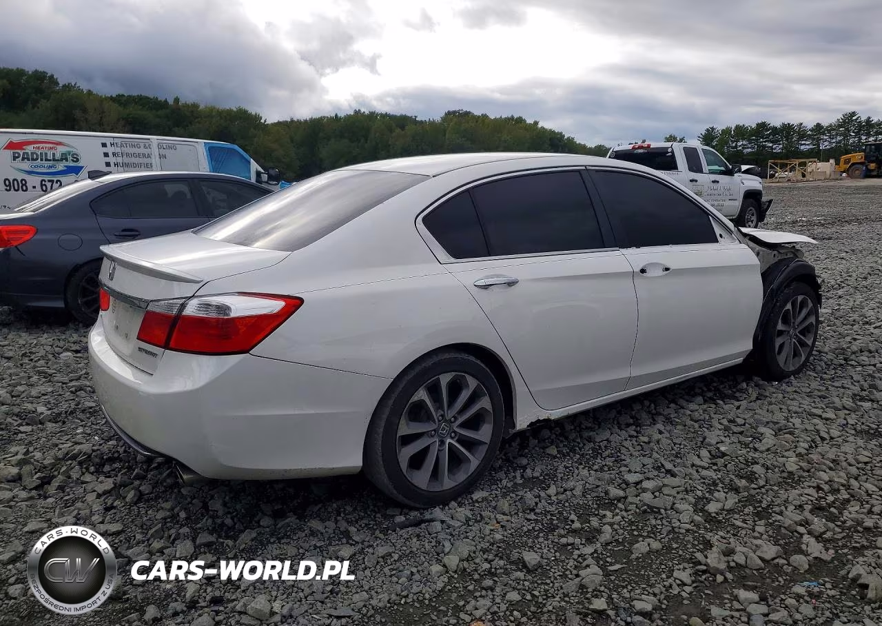 2014 Honda Accord Sport VIN:1HGCR2F59EA069015 - 3