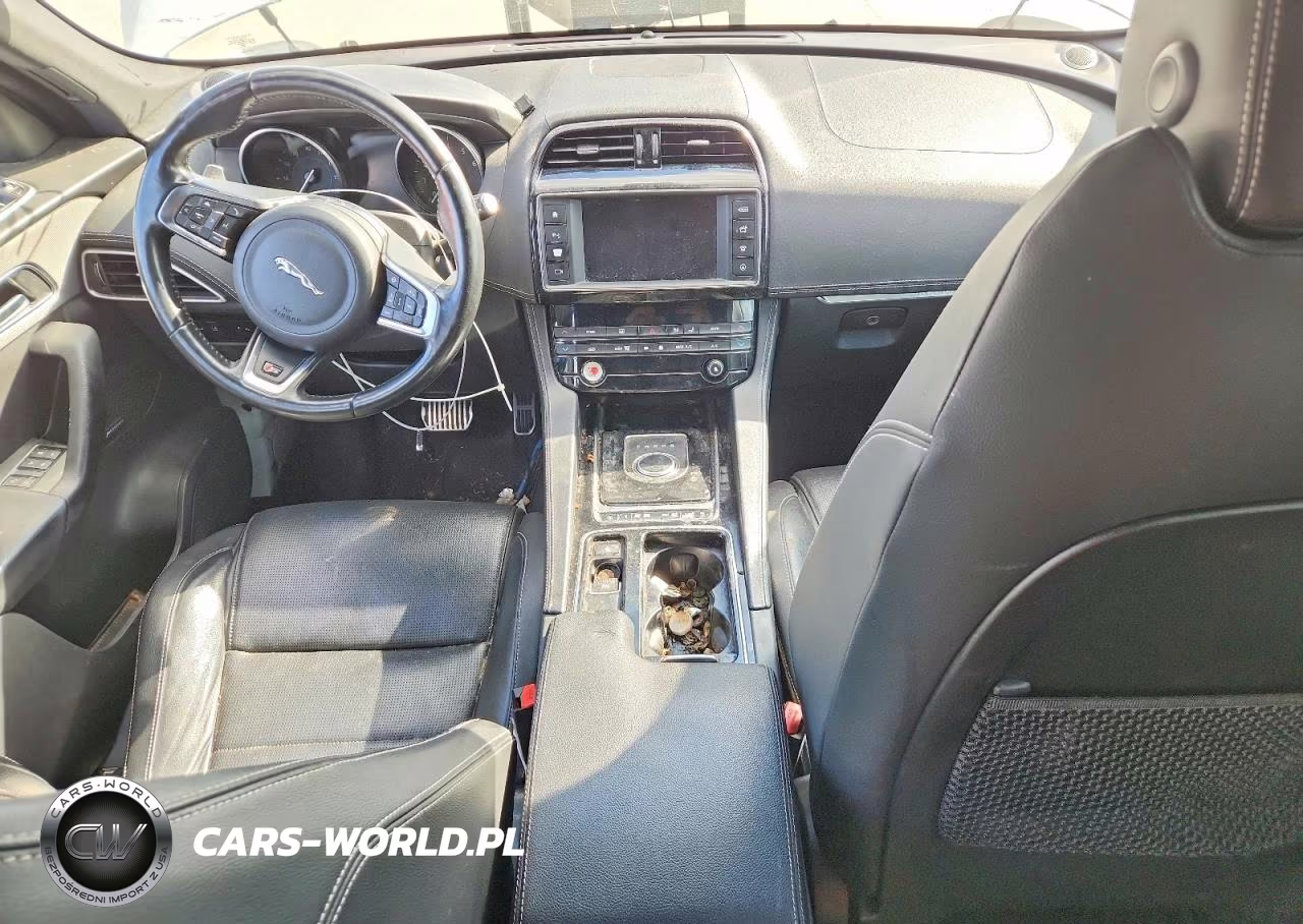 2018 Jaguar F-Pace S VIN:SADCM2FVXJA324234 - 8