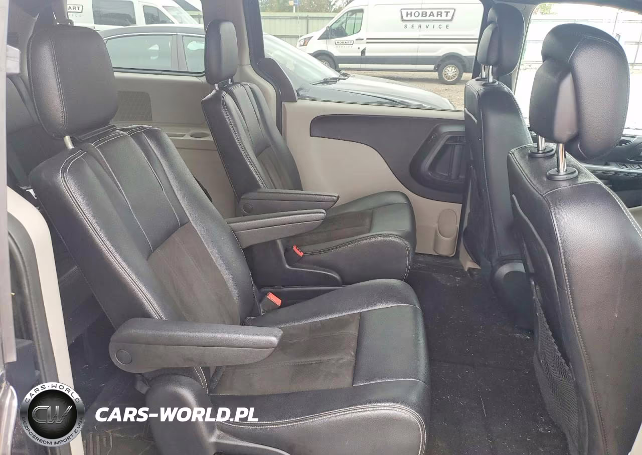 2019 Dodge Grand Caravan Sxt VIN:2C4RDGCG5KR545990 - 11
