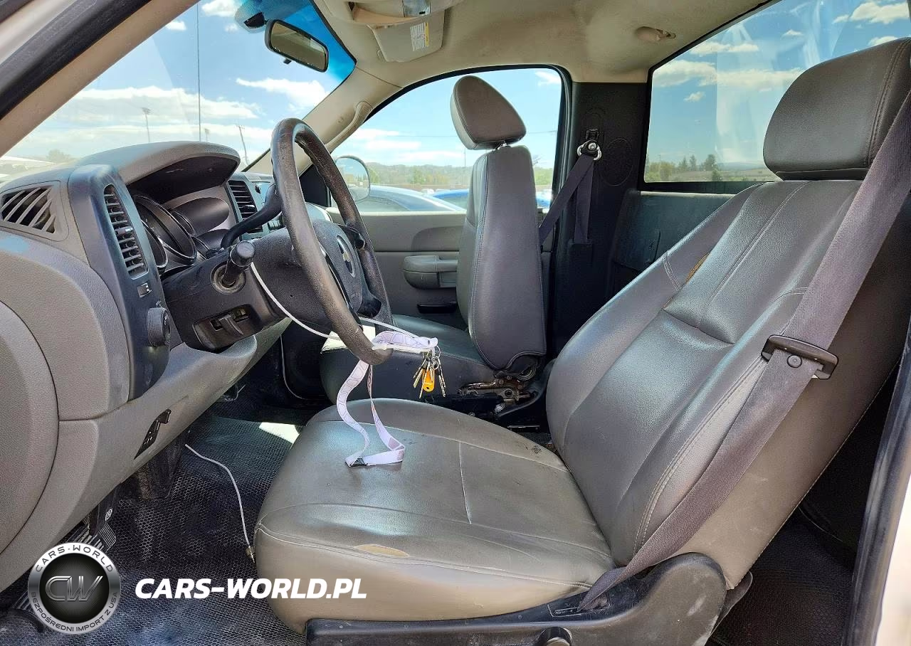 2008 Chevrolet Silverado C2500 Heavy Duty VIN:1GBHC24K08E214166 - 7