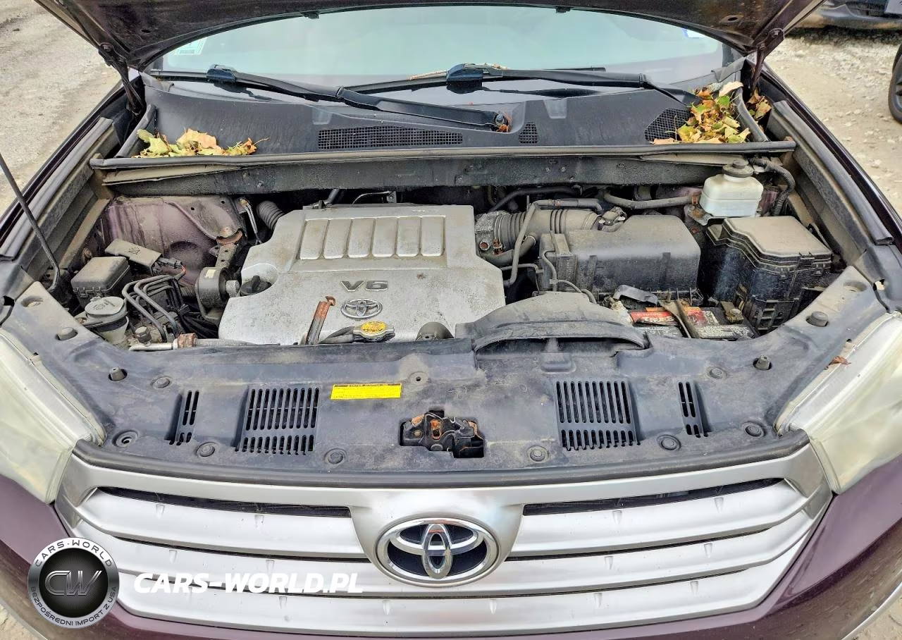 2012 Toyota Highlander Se VIN:5TDBK3EH6CS158881 - 12
