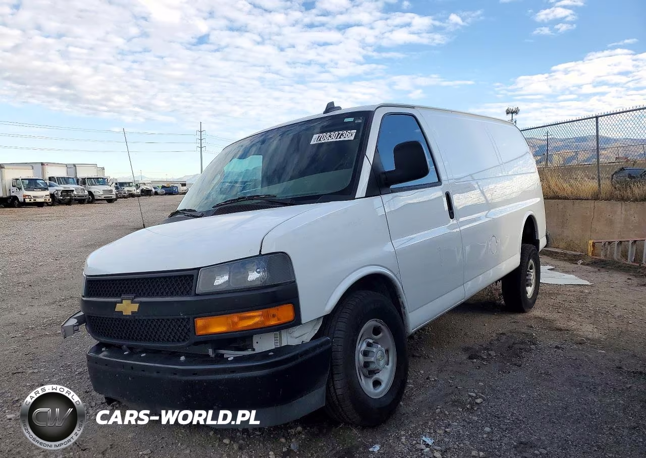 2024 Chevrolet Express G2500 VIN:1GCWGAFP6R1106251 - 1