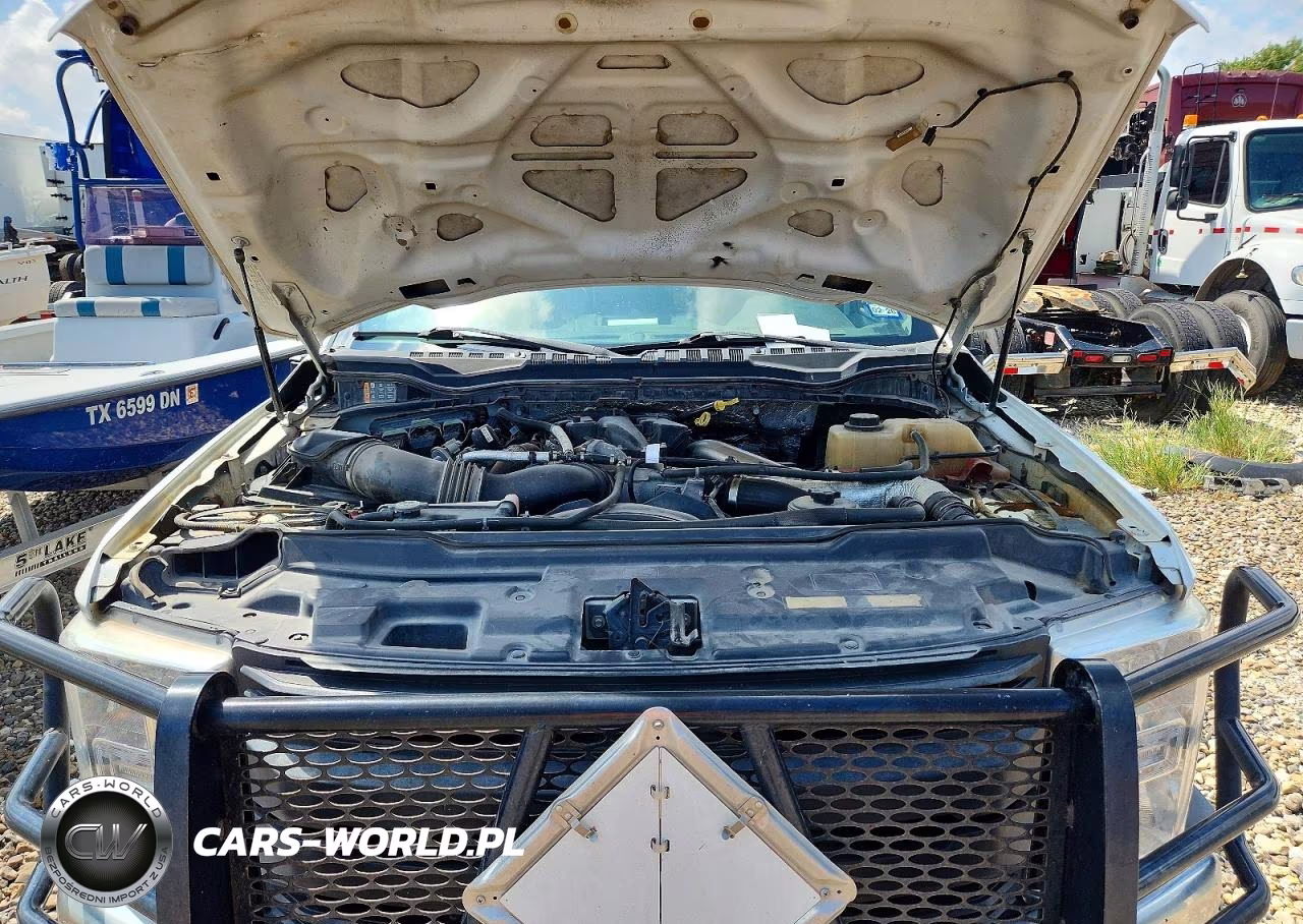 2018 Ford F450 Super Duty VIN:1FD0W4HT8JEB43024 - 12
