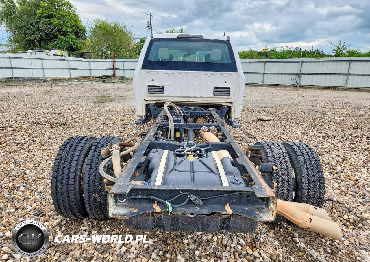 2018 Ford F450 Super Duty VIN:1FD0W4HT8JEB43024 - 6