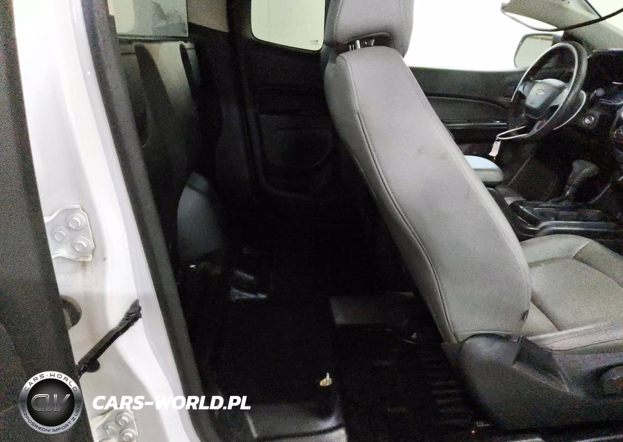 2020 Chevrolet Colorado VIN:1GCHSBEAXL1197395 - 10