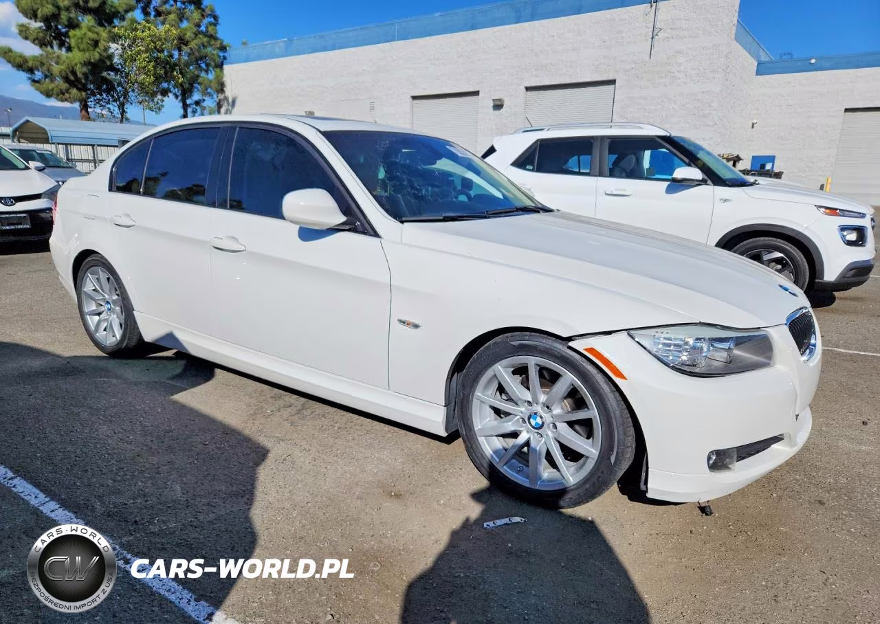 2010 BMW 328 I Sulev VIN:WBAPH5G53ANM70577 - 4