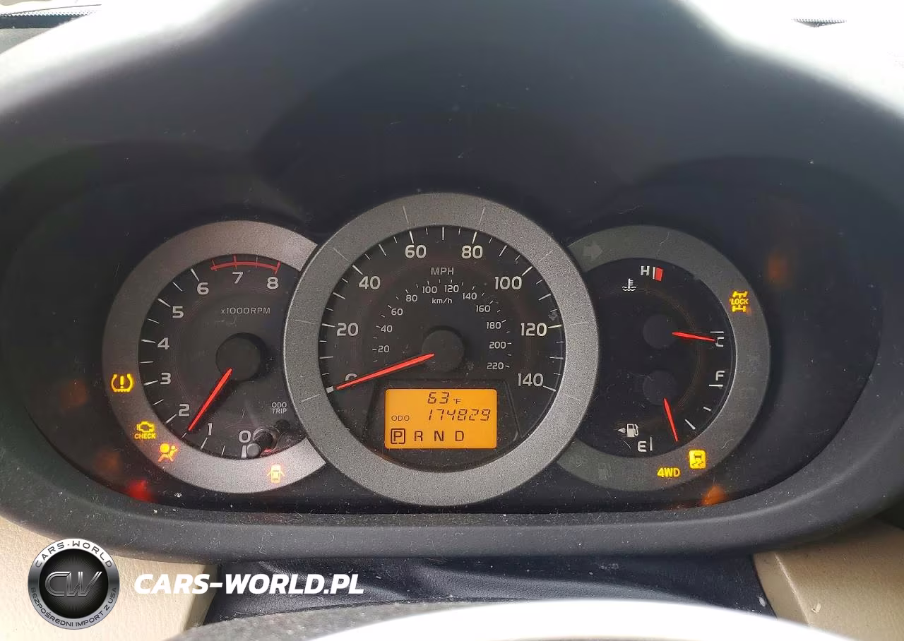 2010 Toyota Rav4 Base VIN:JTMBF4DV7AD039781 - 9