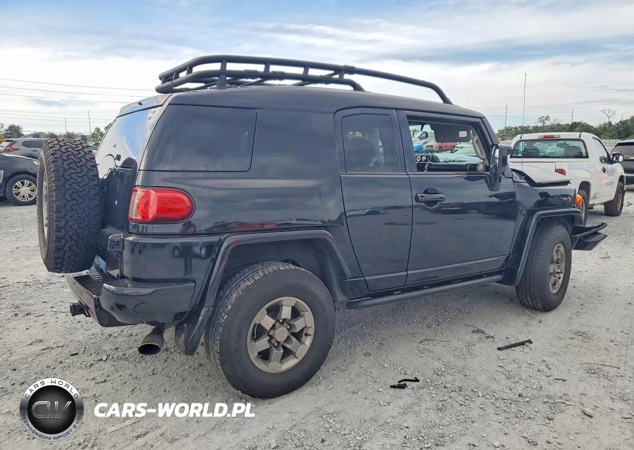 2007 Toyota Fj Cruiser Base VIN:JTEBU11F270059093 - 3
