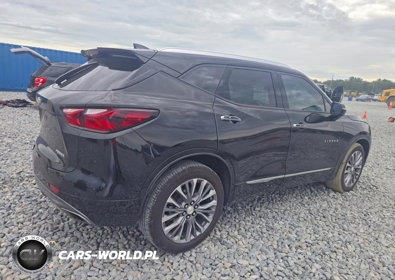 2019 Chevrolet Blazer Premier VIN:3GNKBFRS2KS581711 - 3