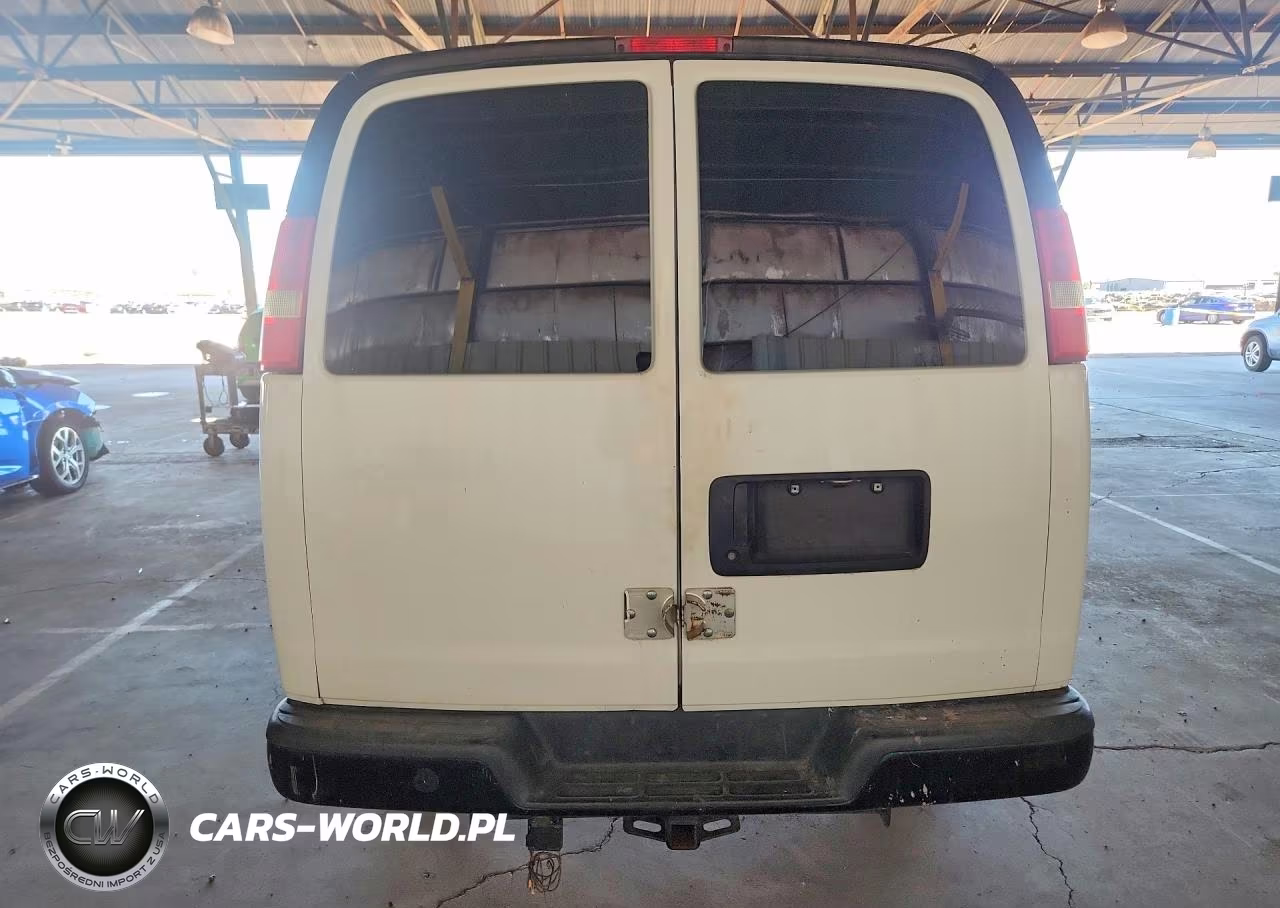 2014 Chevrolet Express G2500 VIN:1GCWGGBAXE1105926 - 6