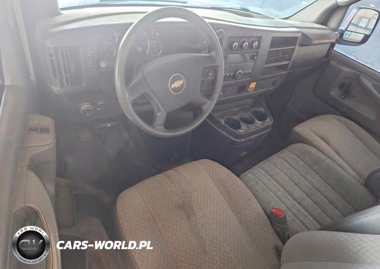 2014 Chevrolet Express G2500 VIN:1GCWGGBAXE1105926 - 8