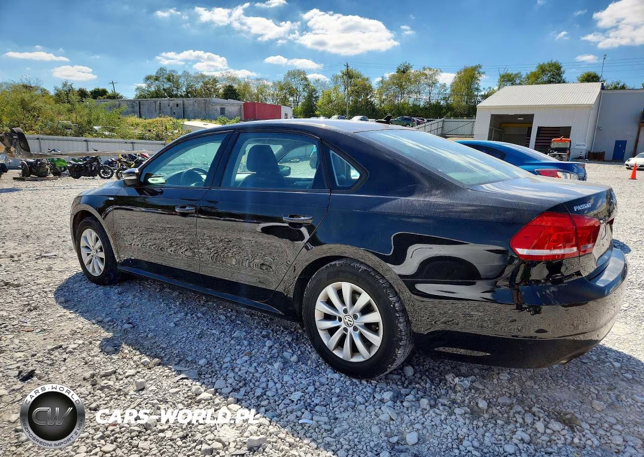 VOLKSWAGEN PASSAT S VIN:1VWAT7A37EC062768 - 2