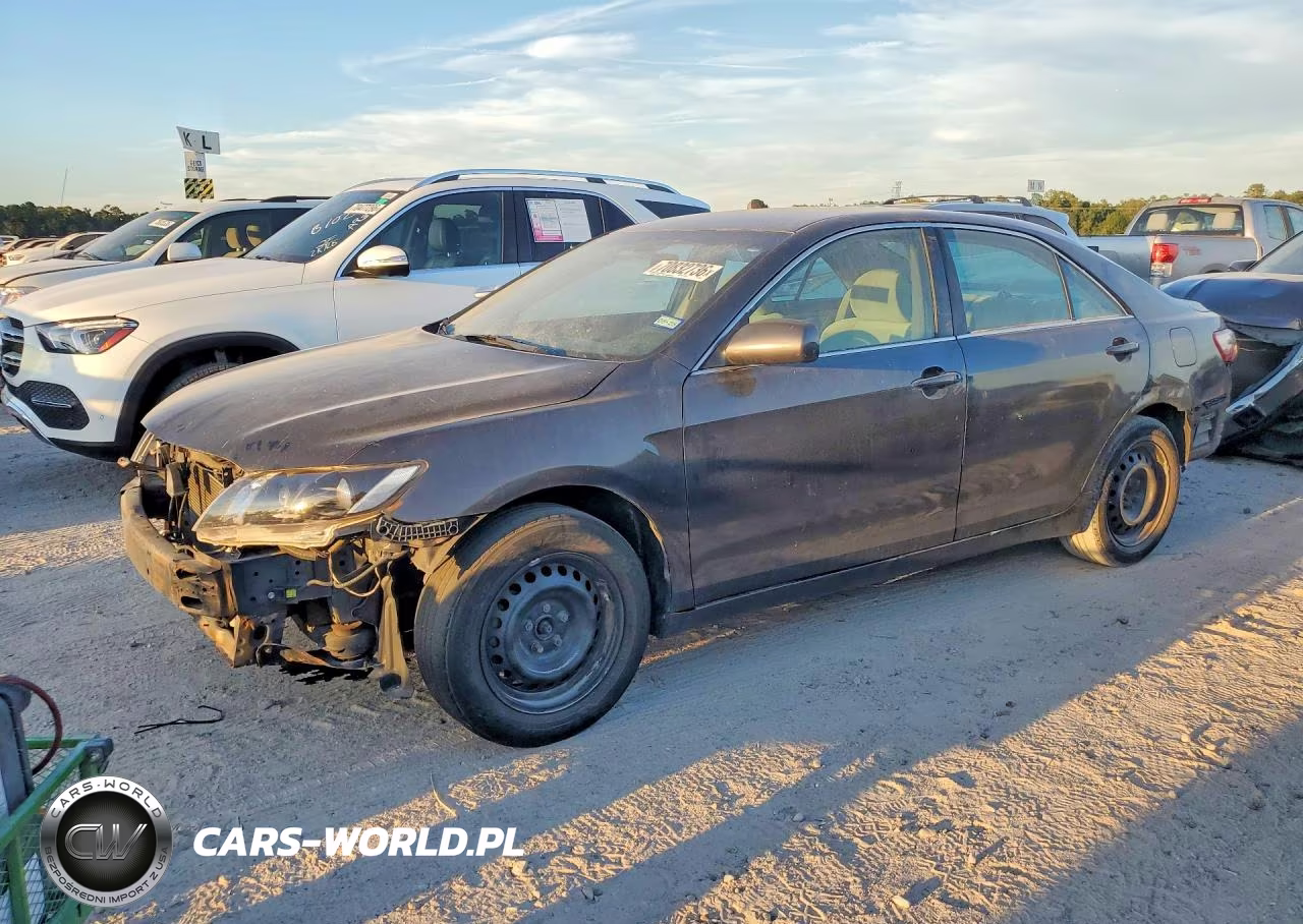 2007 Toyota Camry Le – zdjęcie 1 z 13