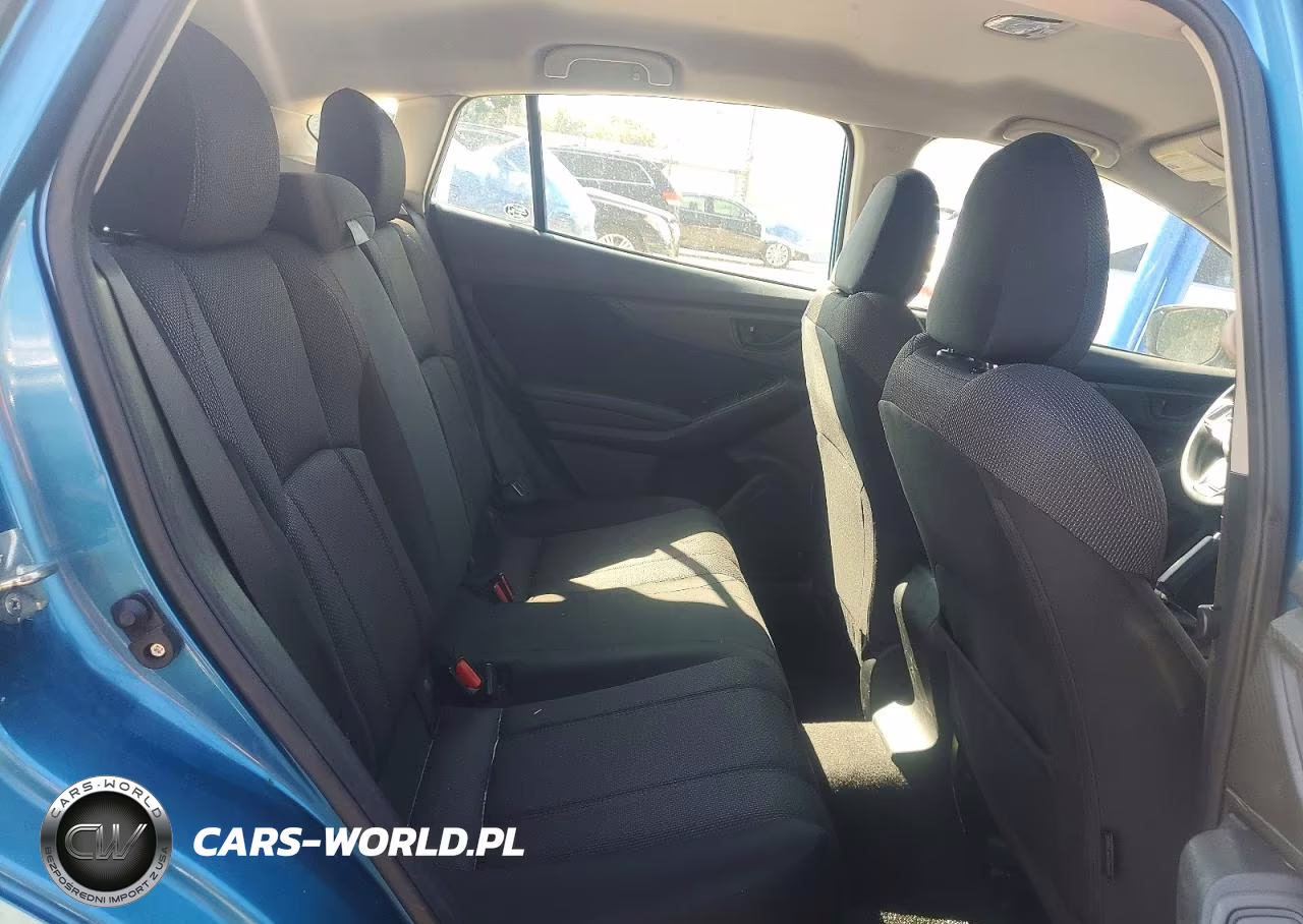 2018 Subaru Impreza Premium Plus VIN:4S3GTAD68J3712749 - 10