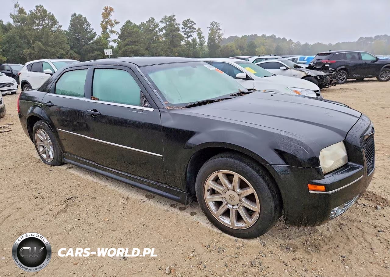2009 Chrysler 300 Touring VIN:2C3KA53V49H635052 - 4