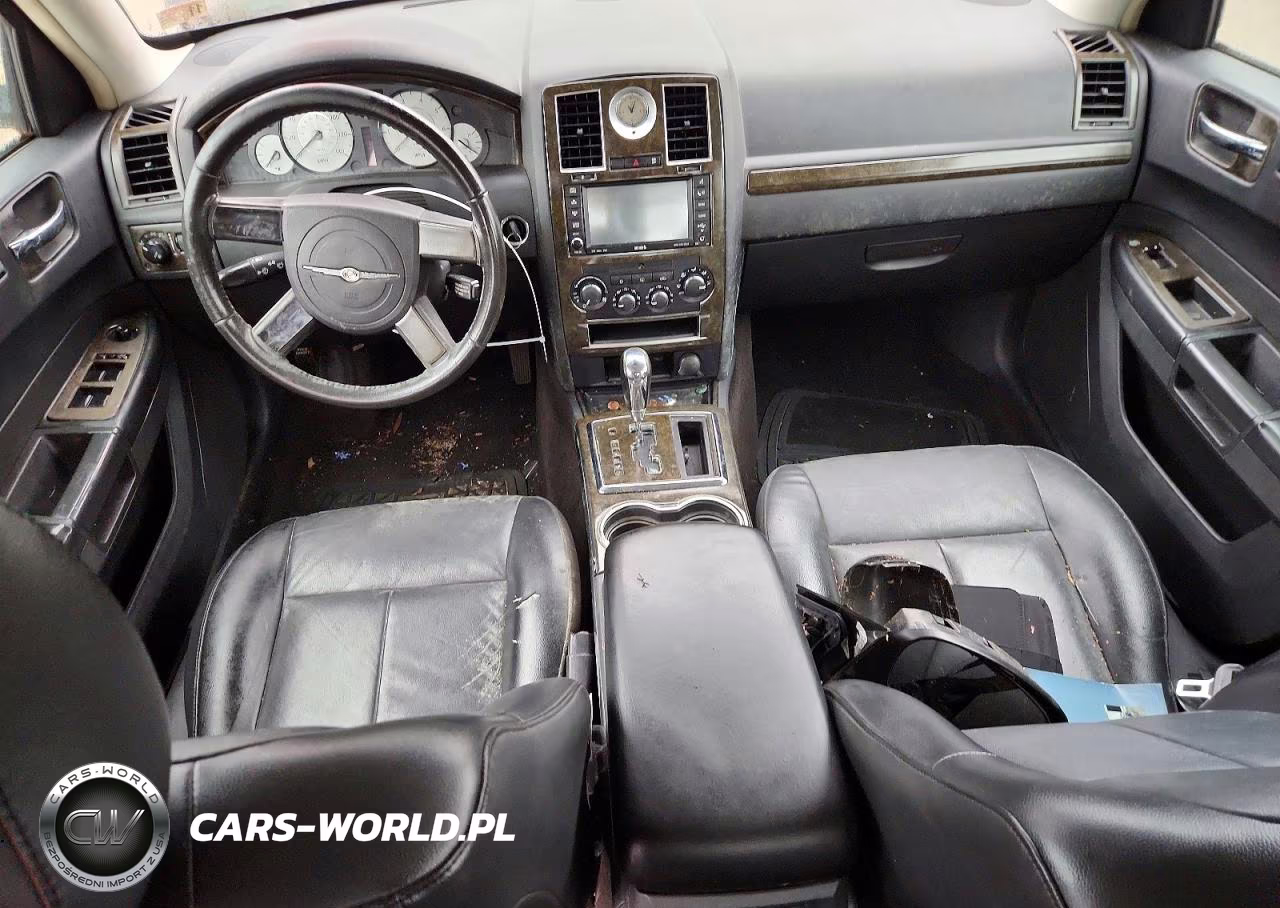 2009 Chrysler 300 Touring VIN:2C3KA53V49H635052 - 8