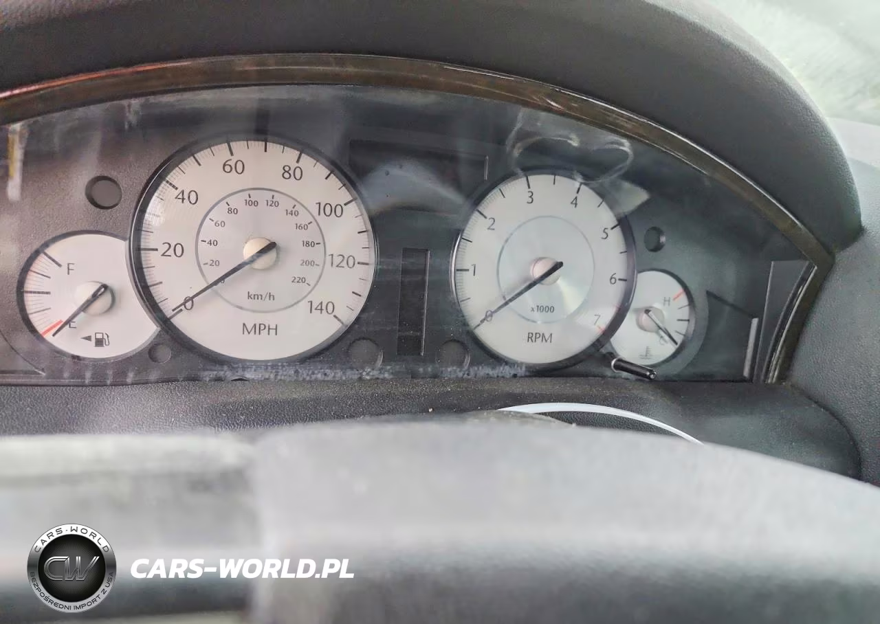 2009 Chrysler 300 Touring VIN:2C3KA53V49H635052 - 9
