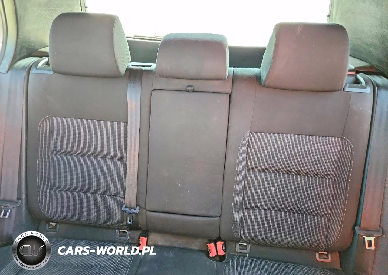 2012 Volkswagen Golf VIN:WVWNM7AJ8CW019178 - 10