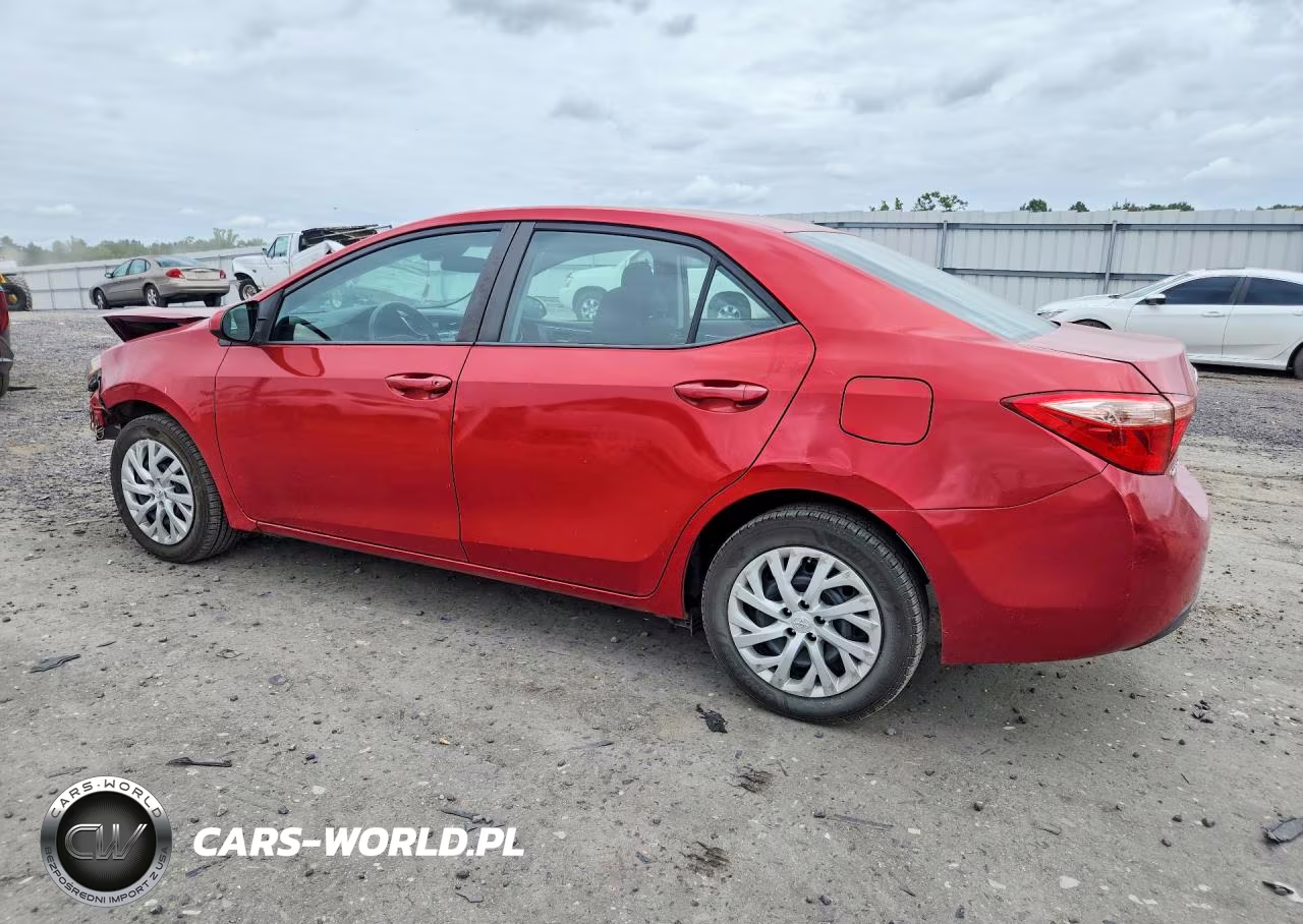 2018 Toyota Corolla Le VIN:5YFBURHE6JP748969 - 2