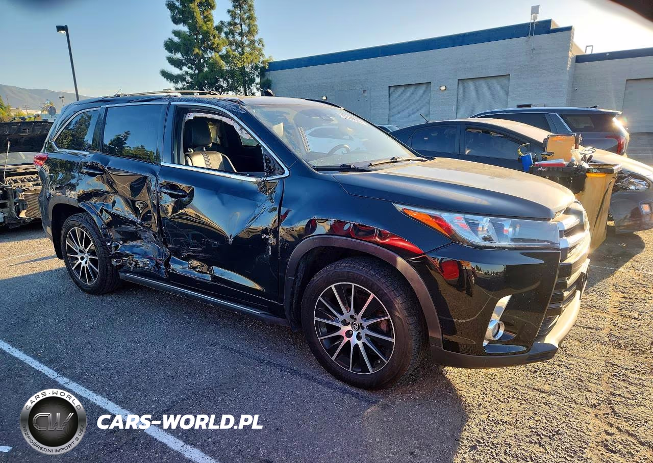 2017 Toyota Highlander Se VIN:5TDKZRFH2HS210821 - 4