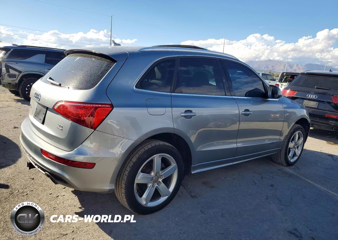 2011 Audi Q5 Premium Plus VIN:WA1DKAFP8BA093458 - 3