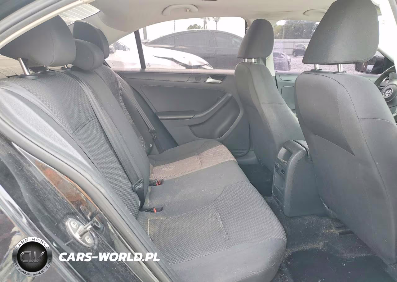 2014 Volkswagen Jetta Base VIN:3VW2K7AJ8EM367443 - 10