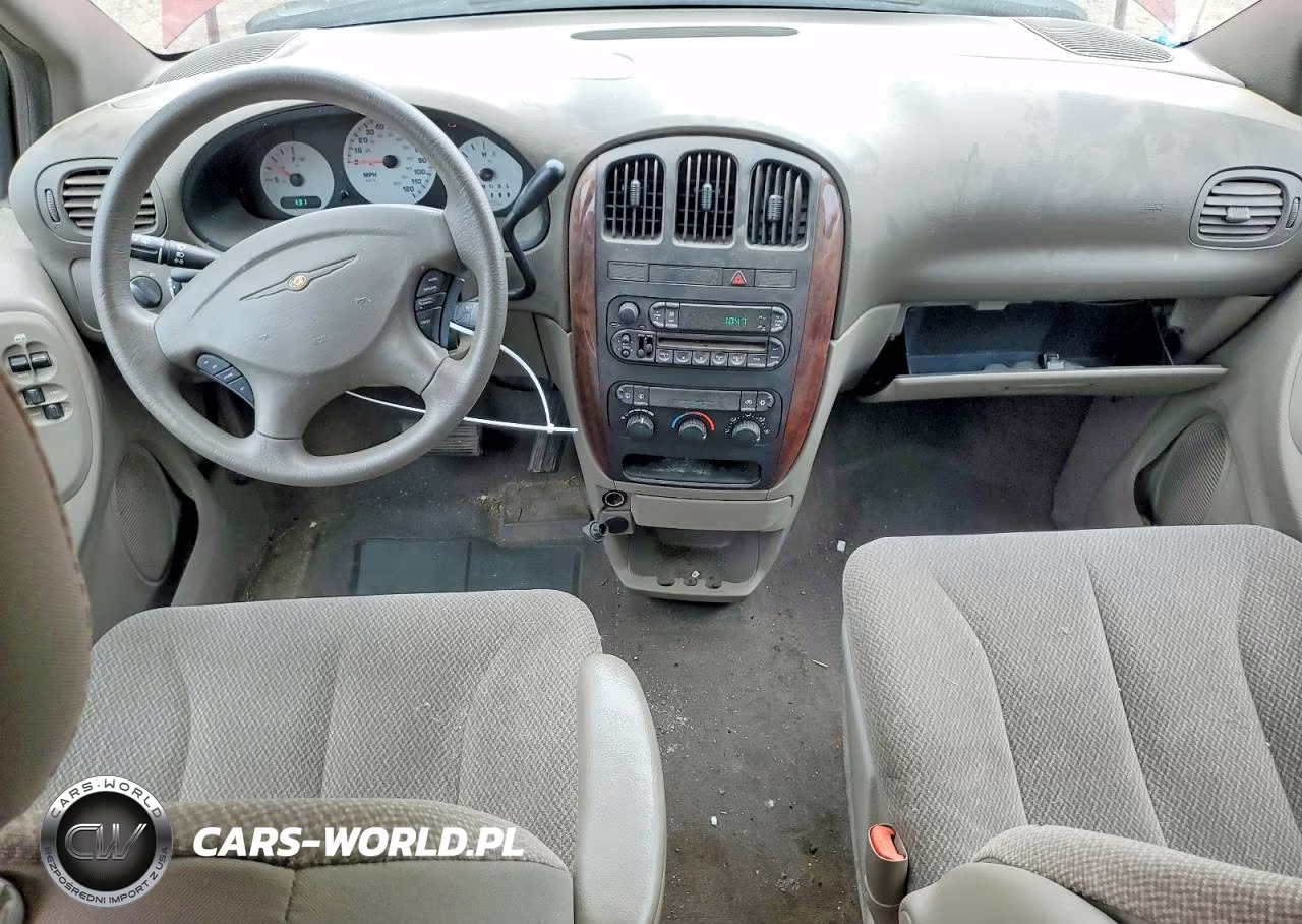 2004 Chrysler Town & Country VIN:1C4GP45R94B564460 - 8
