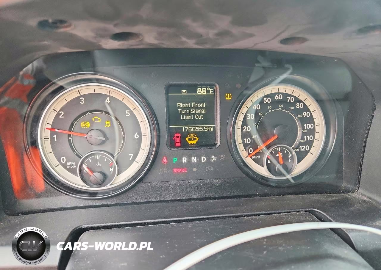 2016 Ram 1500 St VIN:1C6RR6KT8GS405195 - 9
