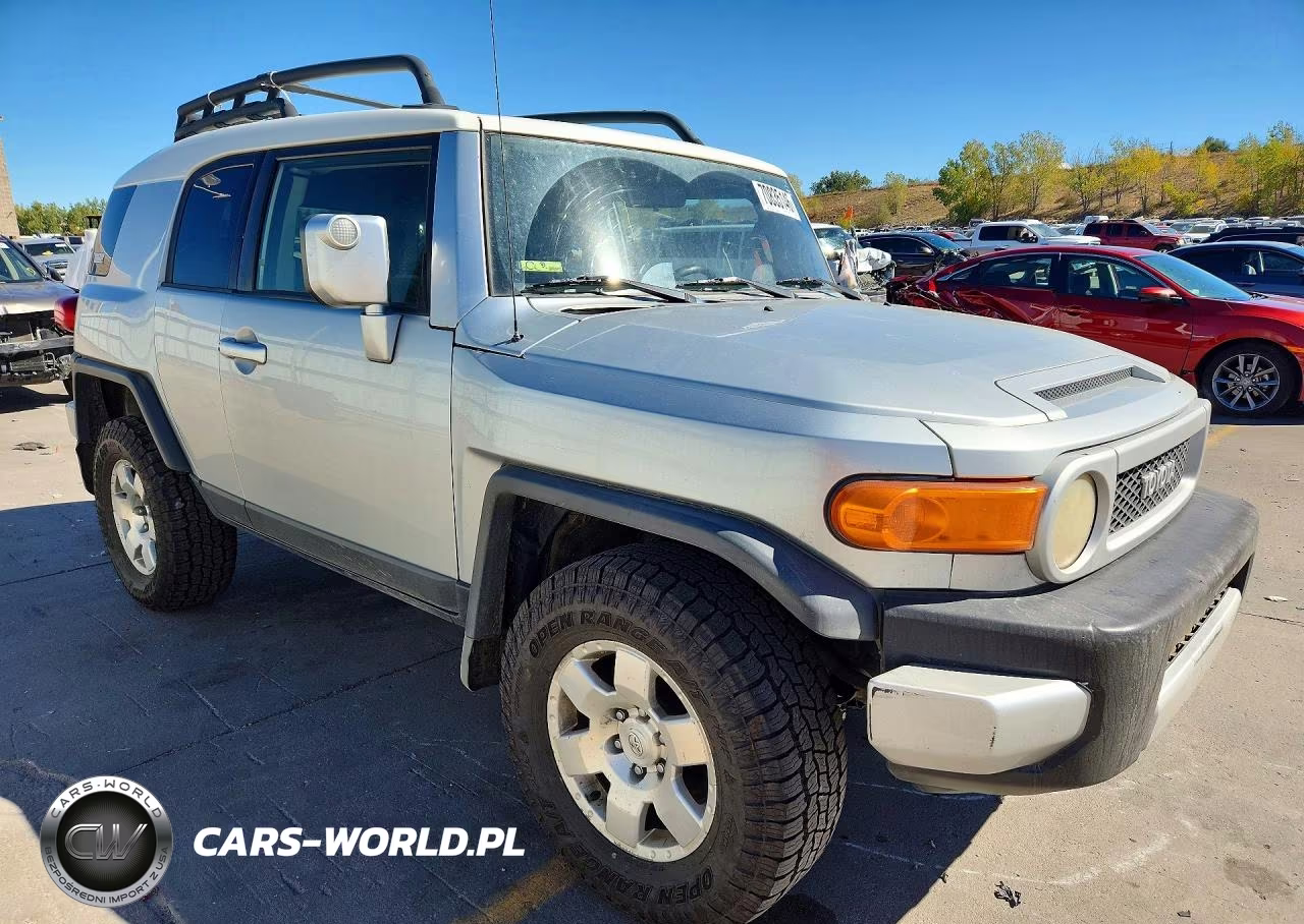 2007 Toyota Fj Cruiser VIN:JTEBU11F770070624 - 4
