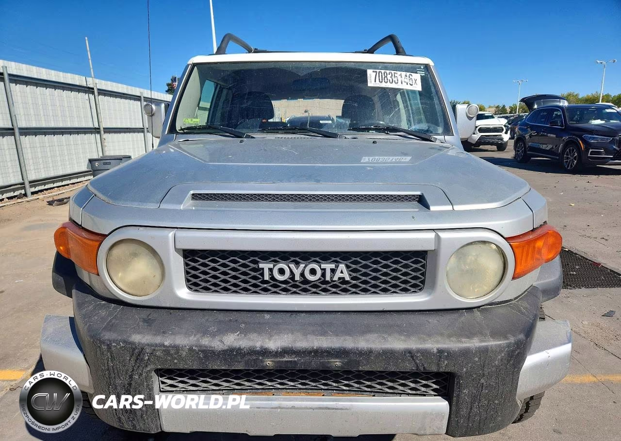 2007 Toyota Fj Cruiser VIN:JTEBU11F770070624 - 5