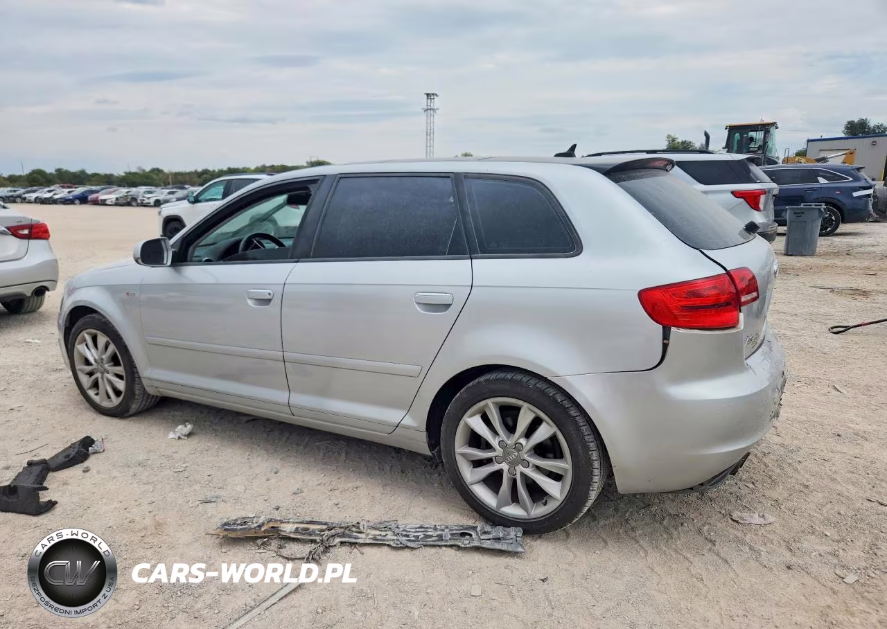 2012 Audi A3 Premium VIN:WAUBEAFM8CA166420 - 2