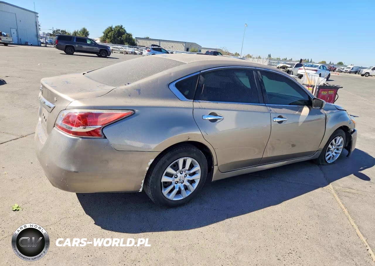 2015 Nissan Altima 2.5 S VIN:1N4AL3AP4FC236091 - 3