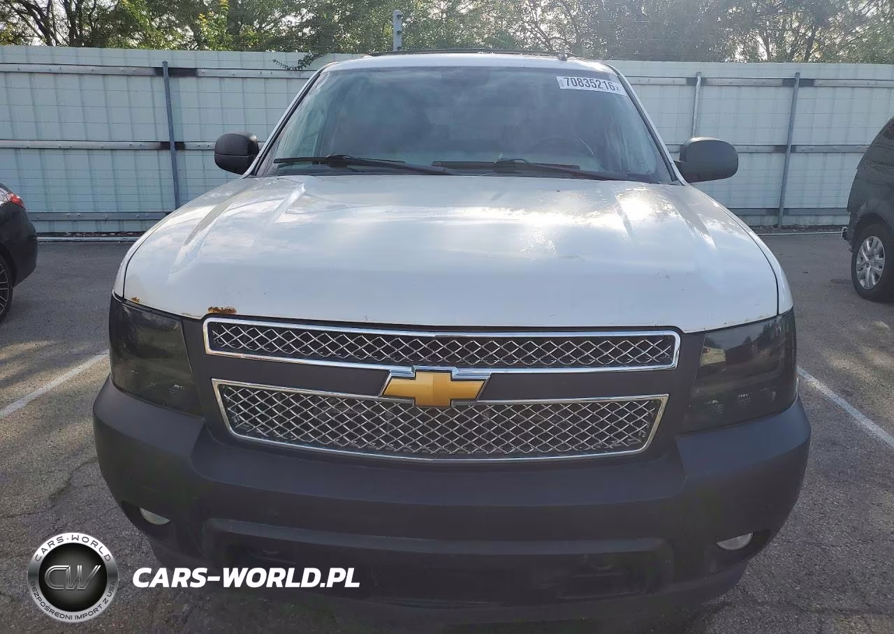 2010 Chevrolet Suburban K1500 Ltz VIN:1GNUKKE31AR170852 - 5