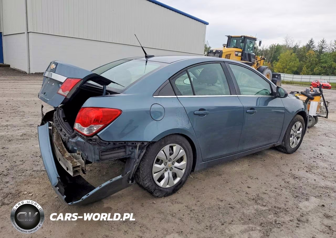 2012 Chevrolet Cruze Ls VIN:1G1PC5SH2C7281017 - 3
