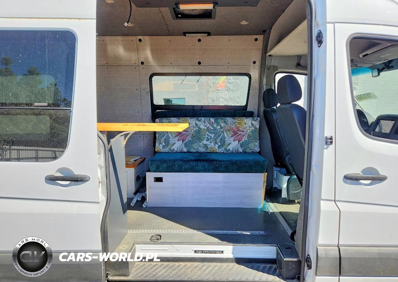 2010 Mercedes-Benz Sprinter 2500 VIN:WD3PE7CC6A5485631 - 11