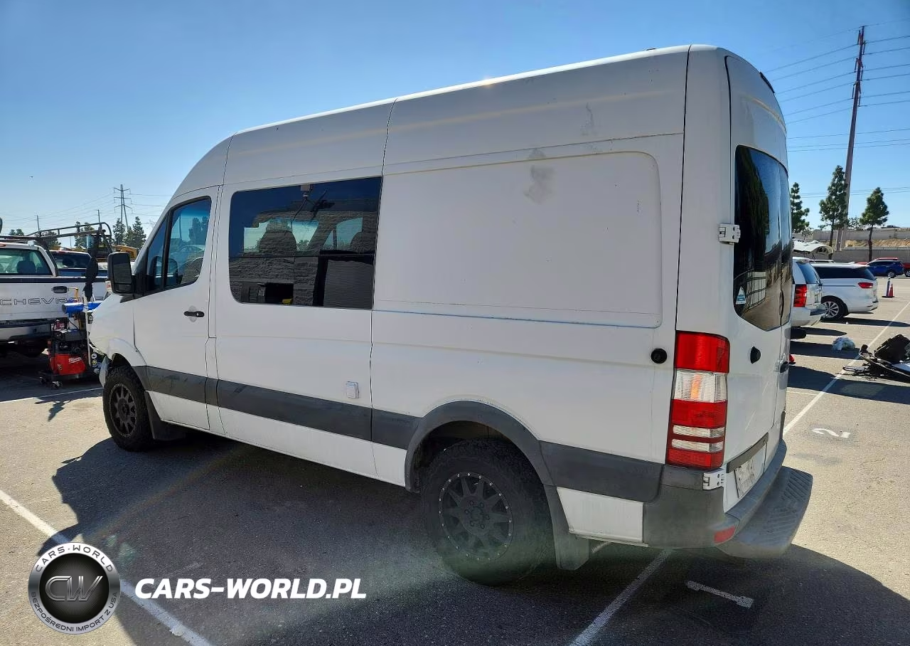 2010 Mercedes-Benz Sprinter 2500 VIN:WD3PE7CC6A5485631 - 2