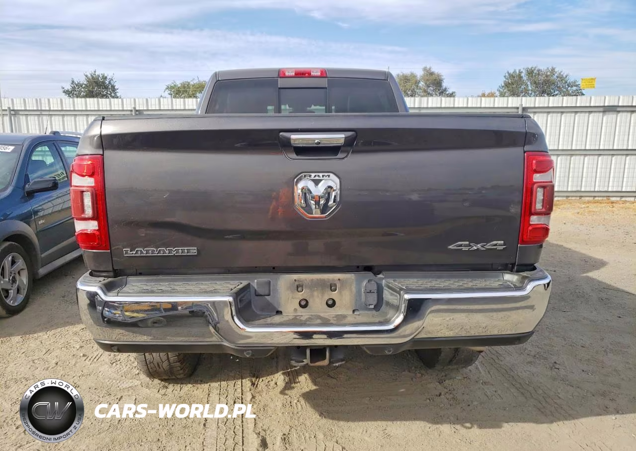 2021 Ram 2500 Laramie VIN:3C6UR5FL5MG675812 - 6