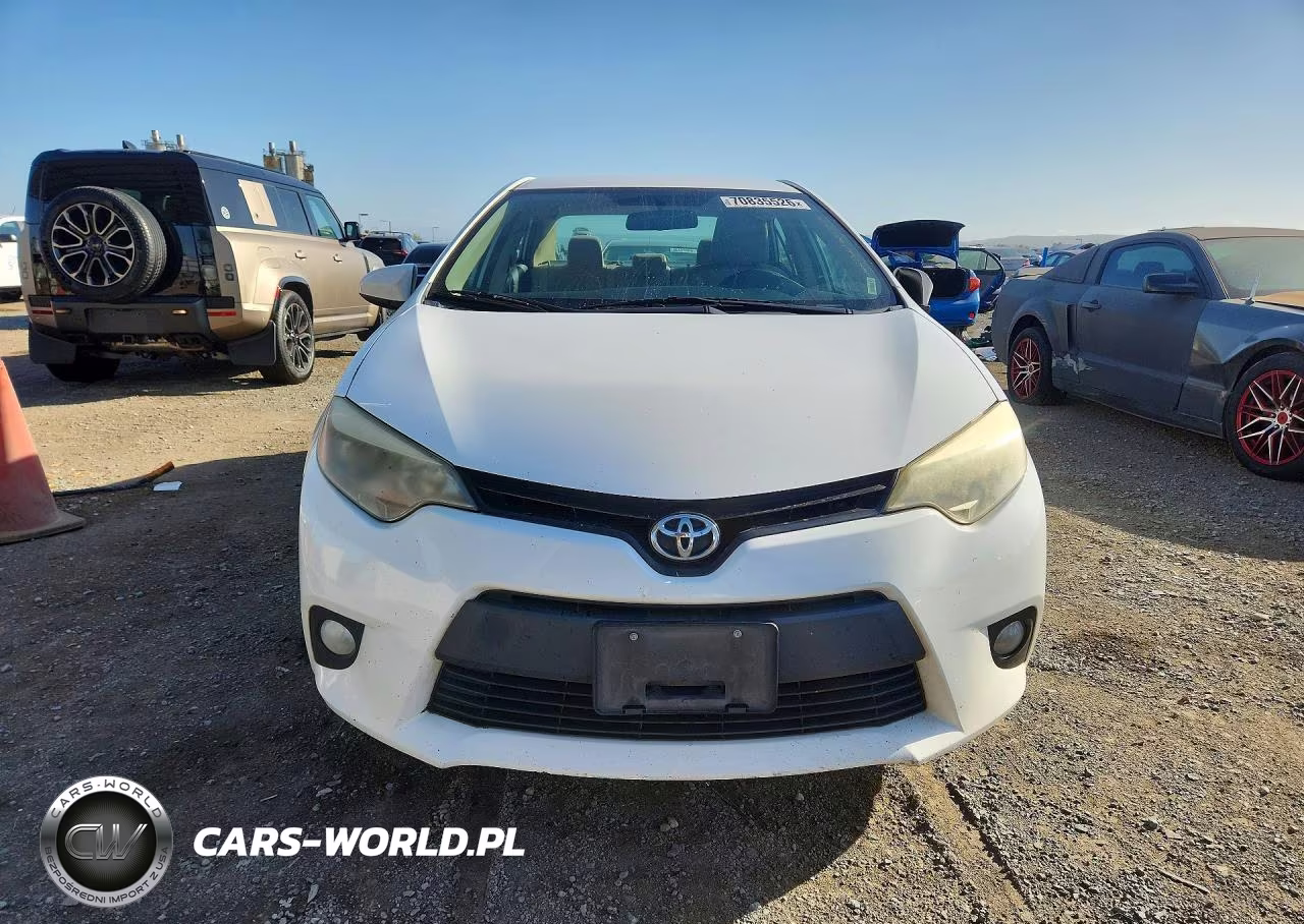 2014 Toyota Corolla Le Plus VIN:5YFBURHE1EP114104 - 5