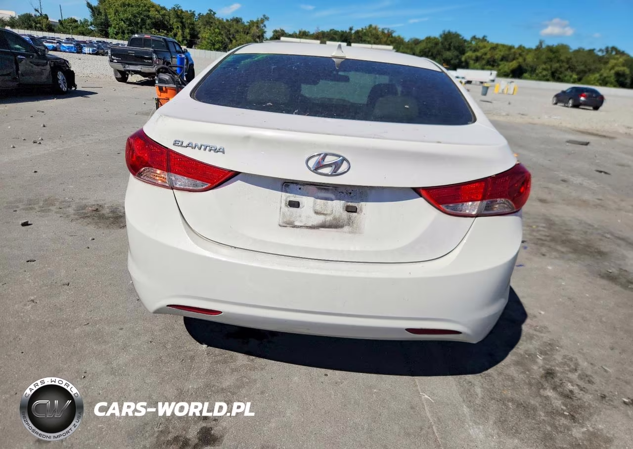 2013 Hyundai Elantra Gls VIN:5NPDH4AE1DH375531 - 6