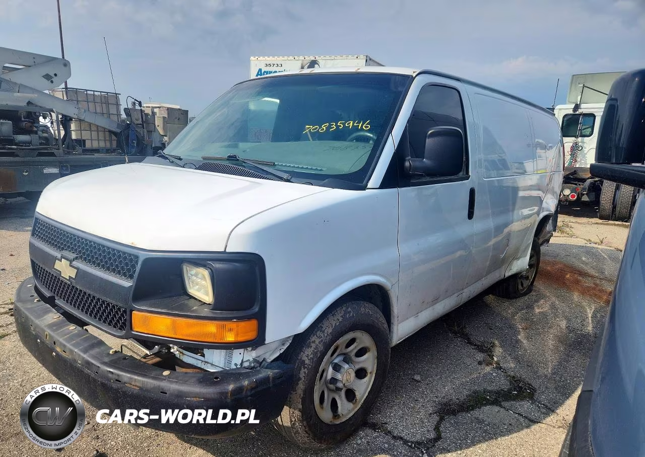 2012 Chevrolet Express VIN:1GCSGAFX5C1124231 - 1