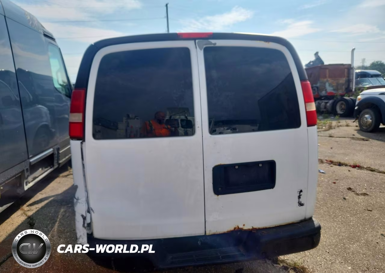 2012 Chevrolet Express VIN:1GCSGAFX5C1124231 - 6